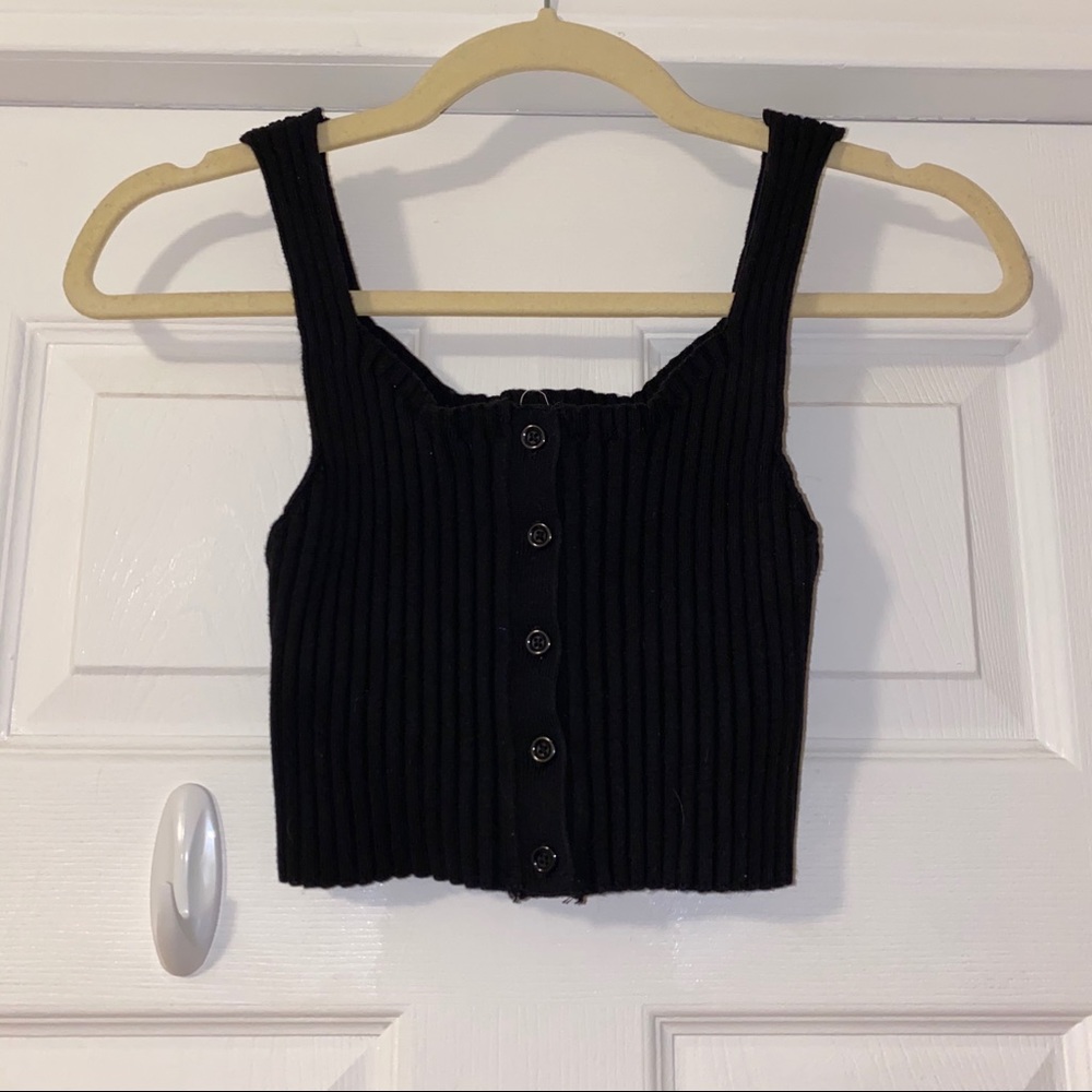 black crop tank top - size medium